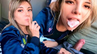 Блондинка глубоко и быстро сосет член парня в автобусе